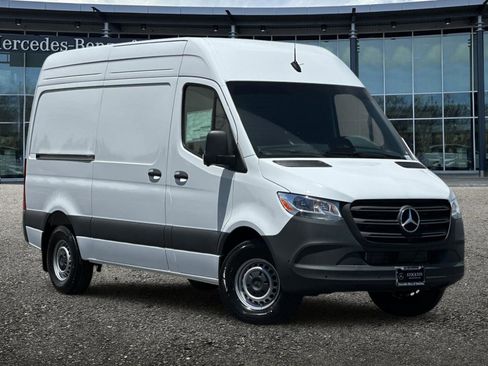 New 2025 Mercedes-Benz Sprinter 2500 image 2