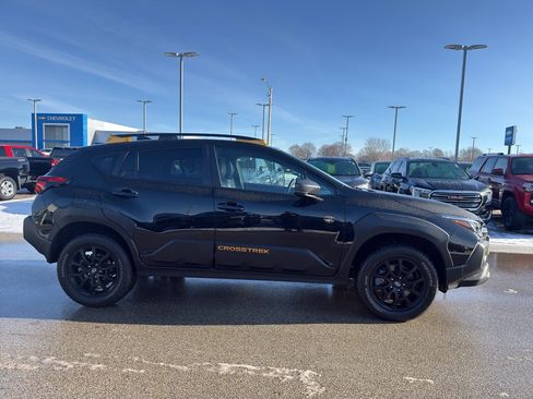Used 2024 Subaru Crosstrek 2.5i Wilderness image 4
