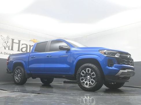 Used 2024 Chevrolet Colorado Z71 w/ Z71 Convenience Package 2 image 2