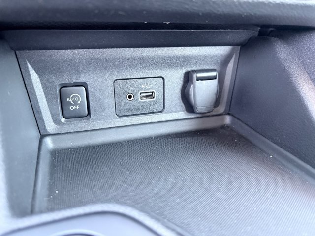 Used 2024 Nissan Sentra S FWD image 18