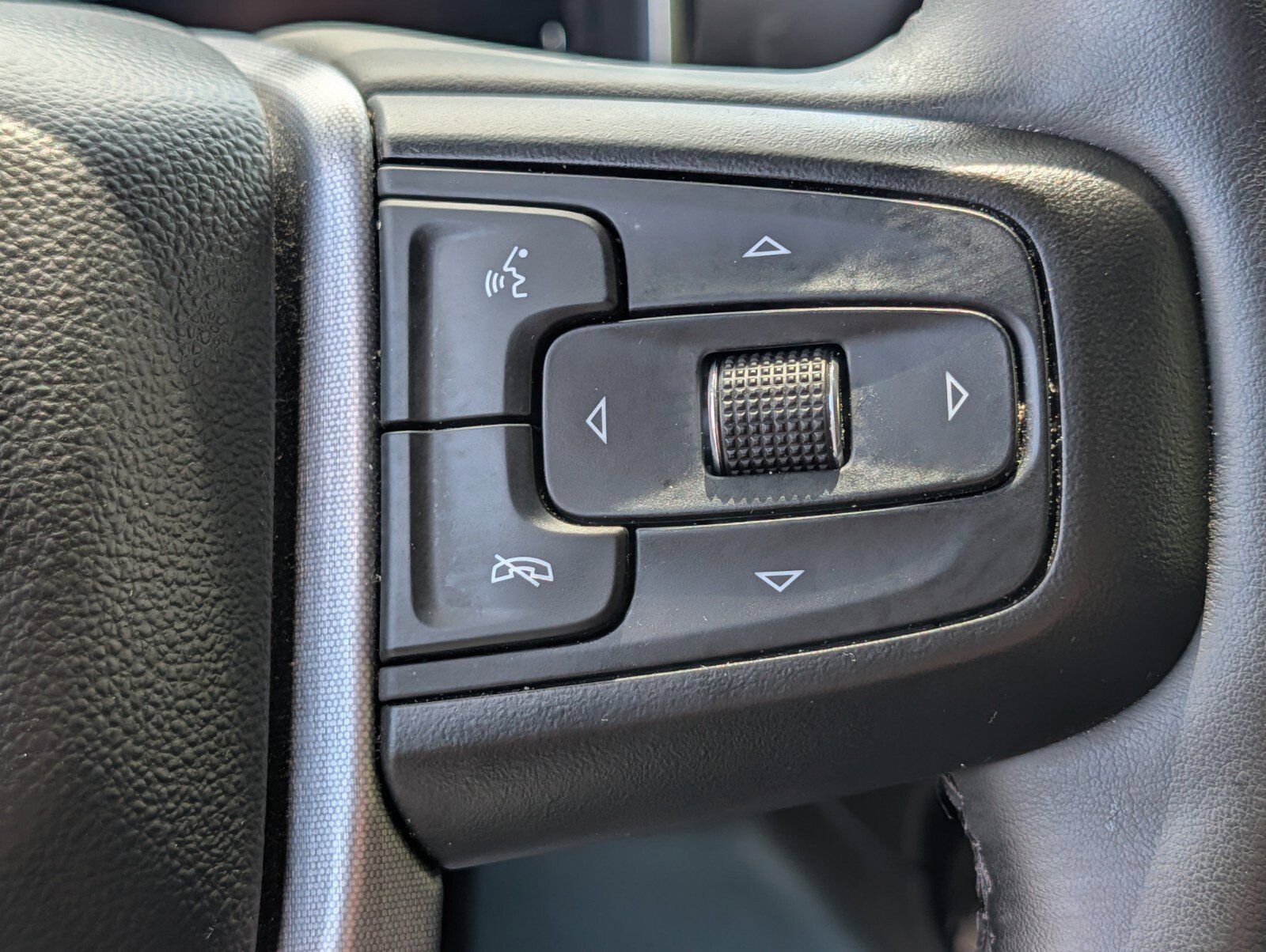 Used 2023 GMC Sierra 1500 Elevation AWD/4WD image 35