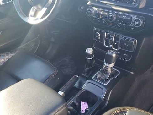 Used 2021 Jeep Wrangler Unlimited Sahara image 8