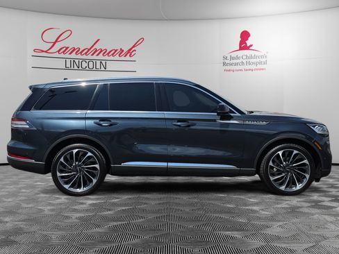 Certified 2022 Lincoln Aviator Reserve w/ Equipment Group 201A AWD/4WD image 6