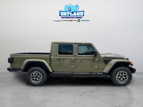 New 2026 Jeep Gladiator Mojave AWD/4WD image 6
