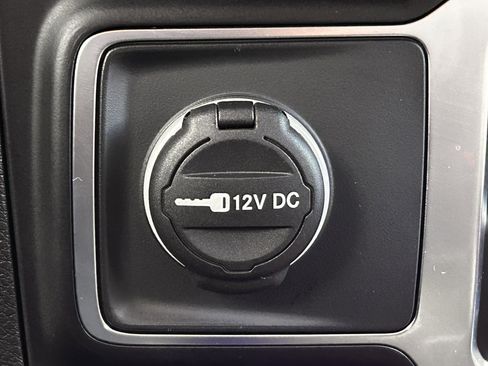 Certified 2025 Jeep Wrangler Sport AWD/4WD image 15
