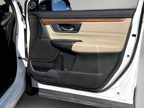 Used 2021 Honda CR-V Touring image 28