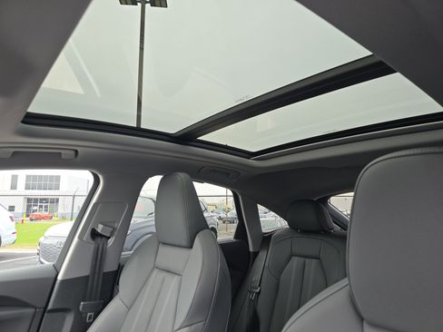 New 2026 Audi Q5 Premium Plus image 9