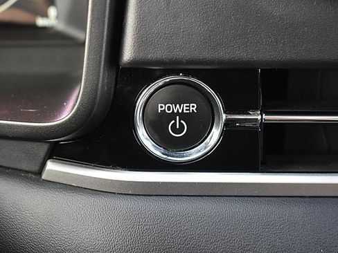 Used 2023 Mitsubishi Outlander SEL image 20