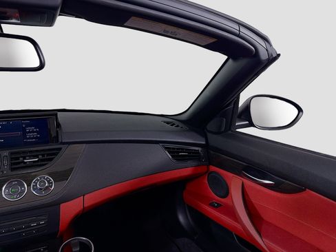 Used 2016 BMW Z4 sDrive28i RWD image 33