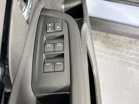 Used 2022 Honda Ridgeline Black Edition image 18