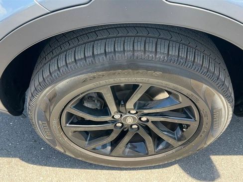 Used 2018 Land Rover Discovery Sport HSE AWD/4WD image 14