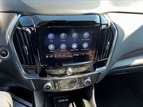 Used 2023 Chevrolet Traverse RS AWD/4WD image 15
