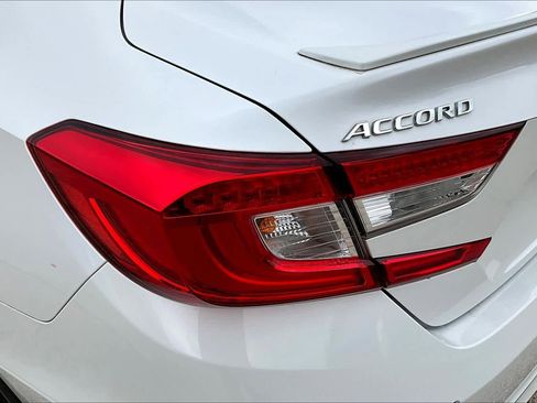 Used 2019 Honda Accord Sport image 29