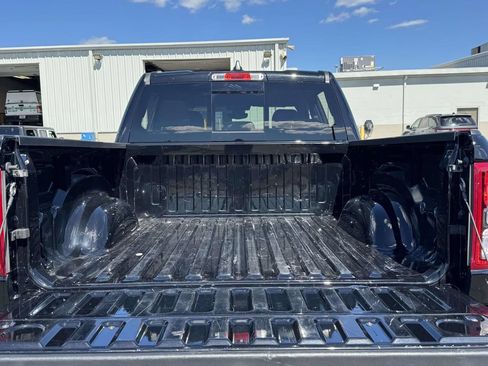 Used 2022 RAM 1500 Big Horn AWD/4WD image 31