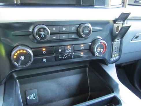 Used 2023 Ford F250 XLT w/ FX4 Off-Road Package image 46