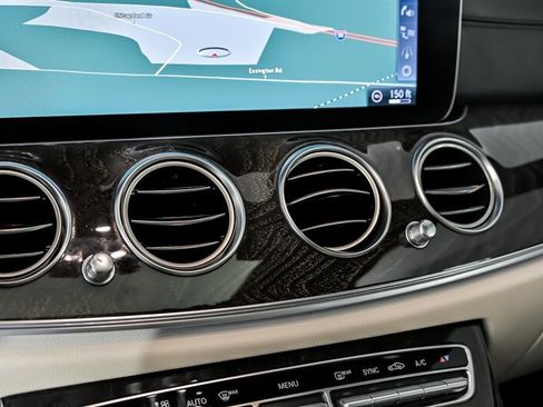 Used 2019 Mercedes-Benz E 63 AMG S image 34