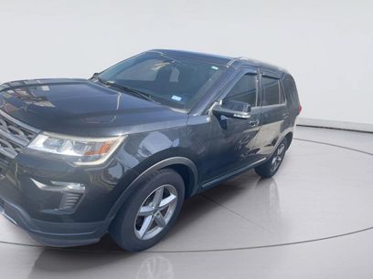 Used 2018 Ford Explorer XLT w/ Equipment Group 201A