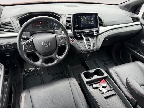 Used 2023 Honda Odyssey Sport image 15