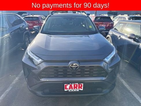 Used 2024 Toyota RAV4 XLE w/ Convenience Package image 2