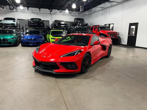 Used 2020 Chevrolet Corvette Stingray Premium Cpe w/ 3LT Preferred Equipment Group image 7