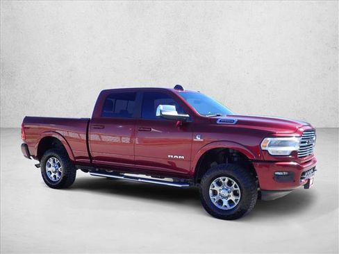 Used 2022 RAM 2500 Laramie AWD/4WD image 6