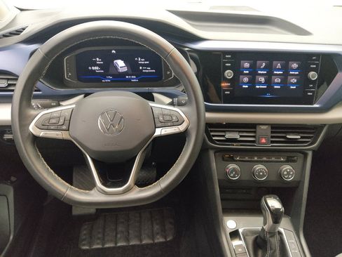 Used 2022 Volkswagen Taos SE FWD image 22
