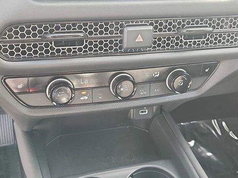Certified 2024 Honda HR-V Sport image 15