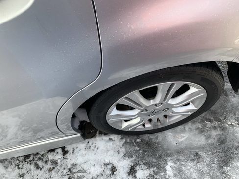 Used 2011 Honda Fit Sport image 21