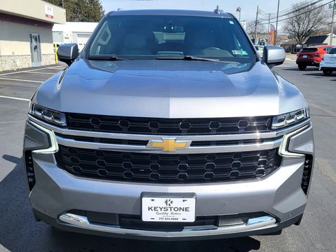 Used 2022 Chevrolet Suburban LS w/ Driver Alert Package AWD/4WD image 2