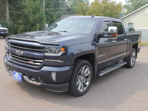 Used 2018 Chevrolet Silverado 1500 LTZ Z71 w/ Centennial Edition image 9