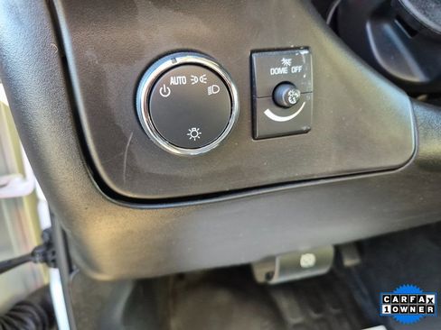 Used 2024 GMC Savana 2500 w/ Driver Convenience Package image 18