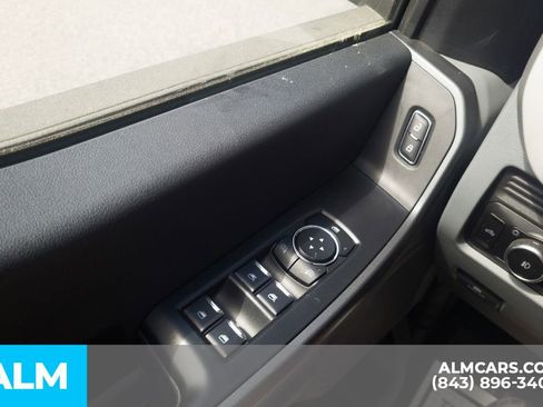 Used 2025 Ford F250 XLT image 35