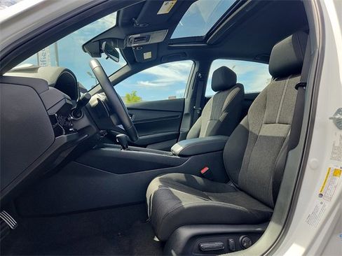 Used 2024 Honda Accord Sport image 13