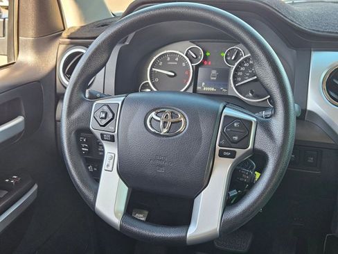 Used 2015 Toyota Tundra SR5 w/ SR5 Upgrade Package image 11