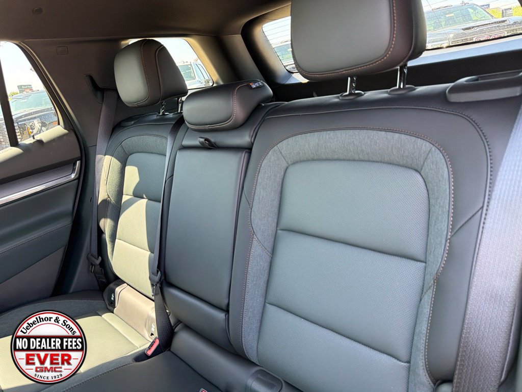 New 2027 GMC Terrain AT4 w/ Convenience Package III AWD/4WD image 18