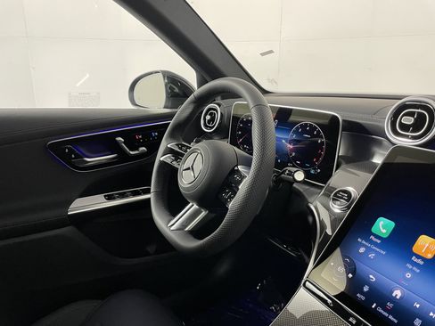 New 2026 Mercedes-Benz GLC 300 image 10