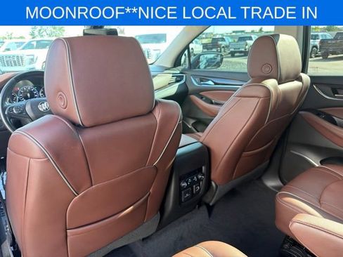 Used 2021 Buick Enclave Avenir w/ Avenir Technology Package AWD/4WD image 18