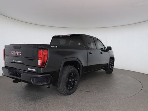 Used 2023 GMC Sierra 1500 Elevation AWD/4WD image 18
