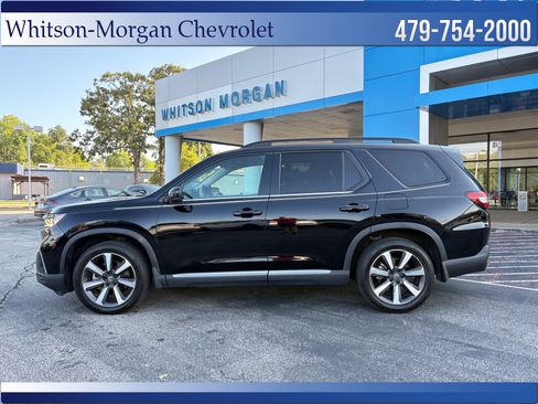 Used 2023 Honda Pilot Touring image 8