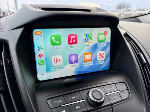 Certified 2018 Ford Escape SE w/ Ford Safe & Smart Package image 22