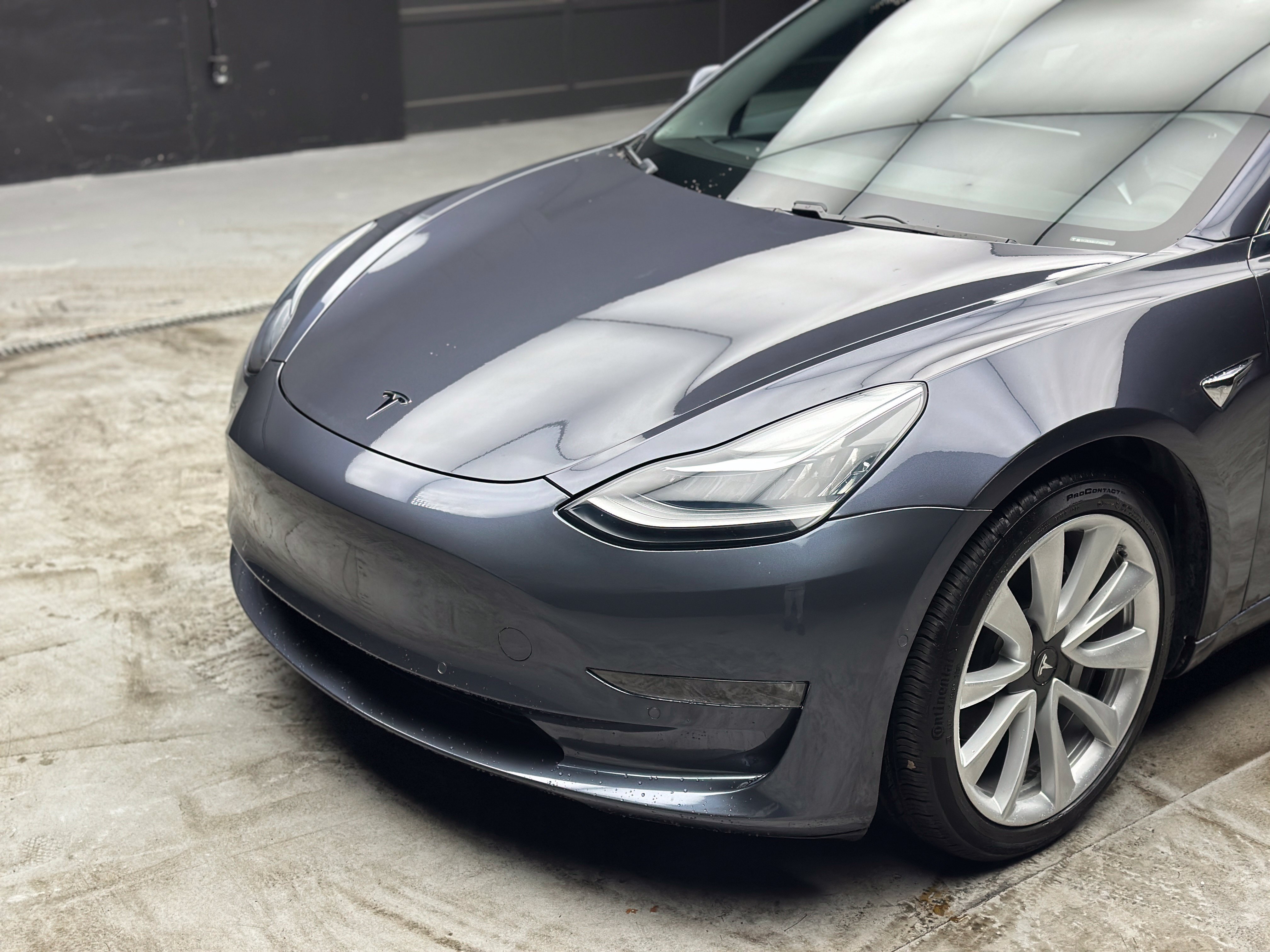 Used 2018 Tesla Model 3 Long Range AWD/4WD image 14
