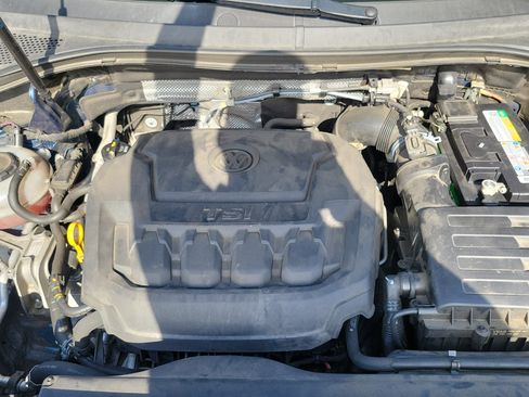 Used 2020 Volkswagen Tiguan SE FWD image 25