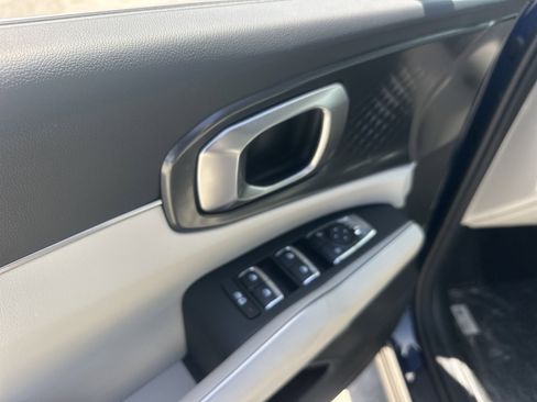 New 2026 Kia Sorento EX FWD image 17