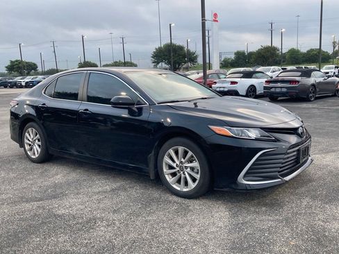 Certified 2024 Toyota Camry LE FWD image 3