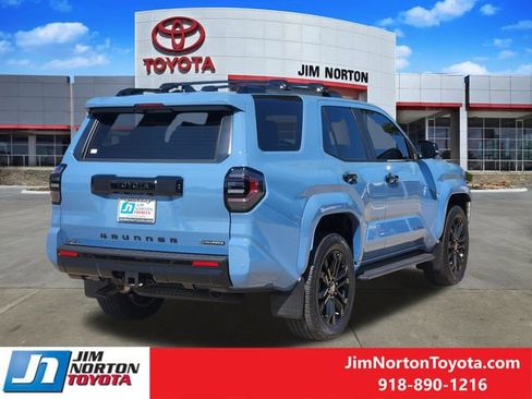 Used 2026 Toyota 4Runner Platinum AWD/4WD image 6