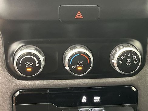 Used 2020 RAM 1500 Rebel AWD/4WD image 19