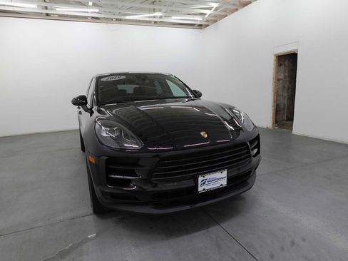 Used 2019 Porsche Macan AWD/4WD image 4