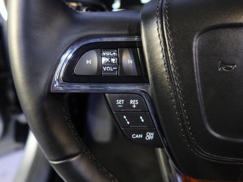 Used 2020 Lincoln Continental Reserve image 35