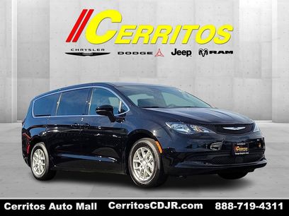 New 2025 Chrysler Voyager LX