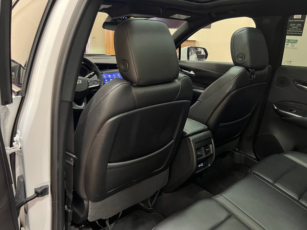 Used 2023 Cadillac XT4 Sport w/ Driver Assist Package AWD/4WD image 31